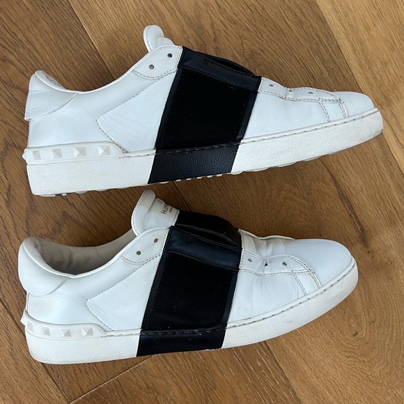 Valentino Rock Stud Sneakers - Picture 2 of 8